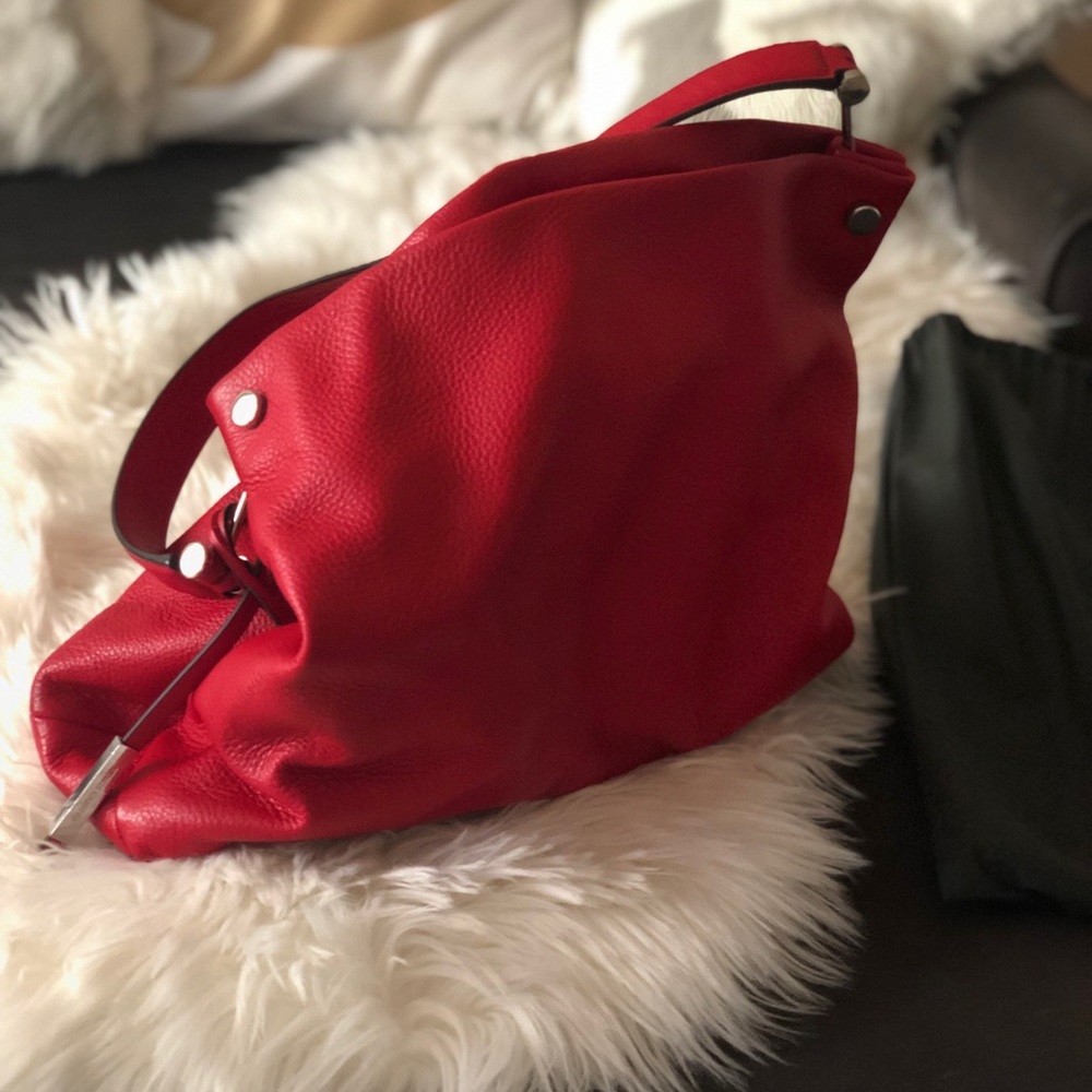 Vince Camuto genuine leather purse!! 👛 😍😍😍